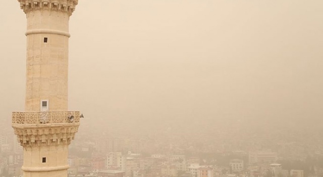 Meteorolojiden &#039;sağanak ve toz taşınımı&#039; uyarısı