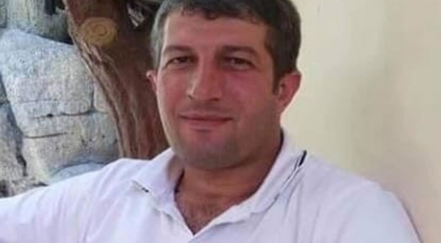 Muhtar seçildiği gün bıçaklanan şahıs hayatını kaybetti Muhtar seçildiği gün bıçaklanan şahıs hayatını kaybetti