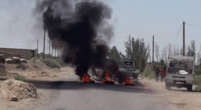 PYD/PKK Suriye’de sivillere ateş açtı: 7 ölü PYD/PKK Suriye’de sivillere ateş açtı: 7 ölü