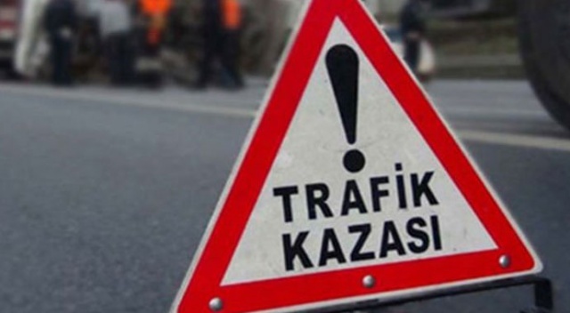 Şanlıurfa’da trafik kazası: 1 ölü, 2 yaralı Şanlıurfa’da trafik kazası: 1 ölü, 2 yaralı