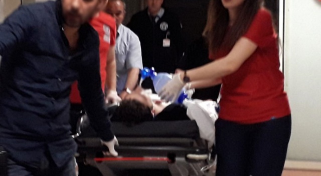 Siirt'te elektrik akımına kapılan adam ağır yaralandı Siirt'te elektrik akımına kapılan adam ağır yaralandı