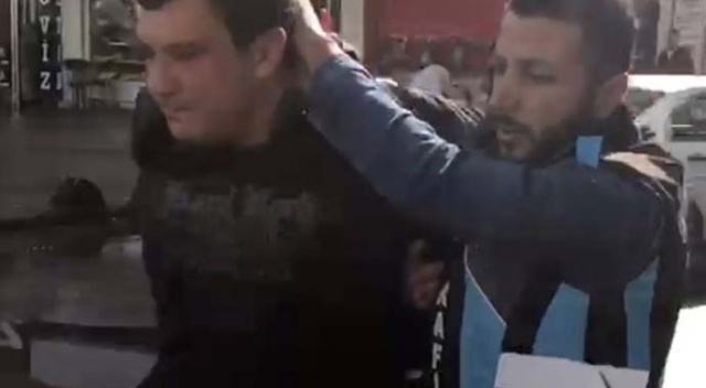 Şişli’de genç kıza çarpan sürücü tutuklandı Şişli’de genç kıza çarpan sürücü tutuklandı