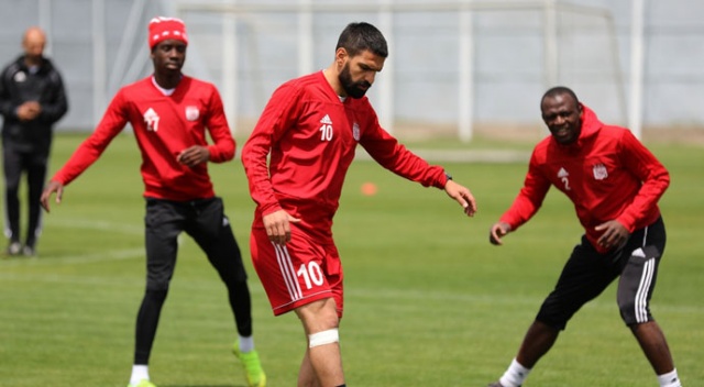 Sivasspor&#039;da Başakşehir hazırlıkları sürüyor