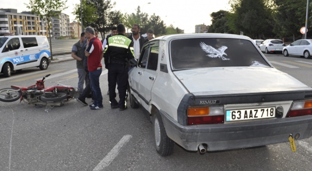 Siverek'te otomobille motosiklet çarpıştı: 1 yaralı
