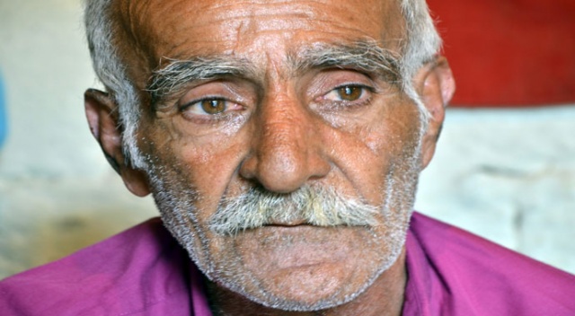 Tek isteği başını sokacak bir ev