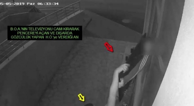 Televizyon hırsızları kameraya yakalandı Televizyon hırsızları kameraya yakalandı