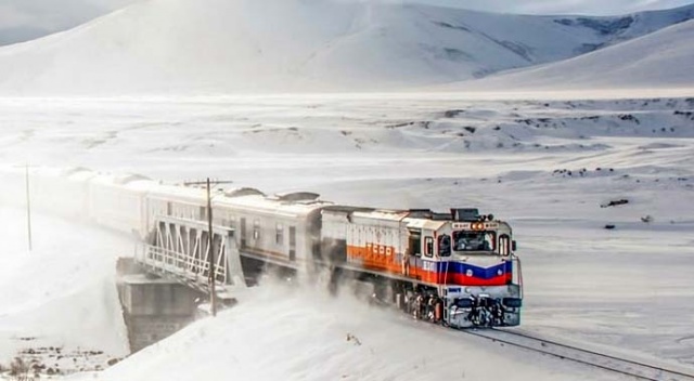Turistik Doğu Ekspresi için düğmeye basıldı Turistik Doğu Ekspresi için düğmeye basıldı