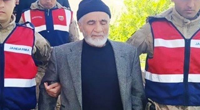 Üvey kardeşini öldürdü 19 yıl sonra yakalandı