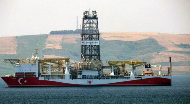 &#039;Yavuz&#039; sondaj gemisi Çanakkale Boğazı&#039;nda