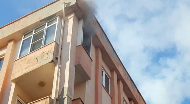 Apartmanın beşinci katında korkutan yangın