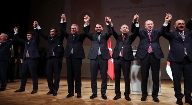 Bakan Akar: 'Her türlü tehdit ve düşmanca hareketlere karşı tedbirimizi aldık' Bakan Akar: 'Her türlü tehdit ve düşmanca hareketlere karşı tedbirimizi aldık'