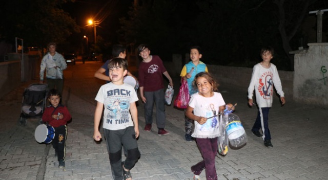 Bu ilçede 100 yıllık gelenek devam ettiriliyor