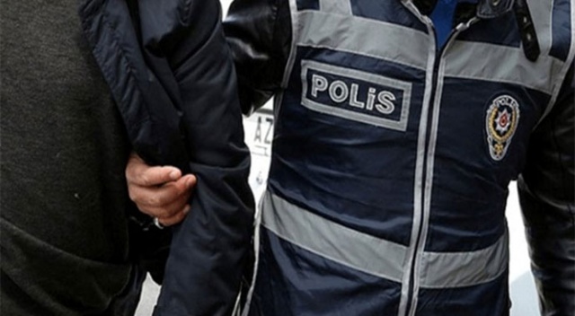 Deniz Kuvvetleri'nde FETÖ operasyonu: 11'i muvazzaf 3'ü albay 27 kişi hakkında gözaltı kararı Deniz Kuvvetleri'nde FETÖ operasyonu: 11'i muvazzaf 3'ü albay 27 kişi hakkında gözaltı kararı