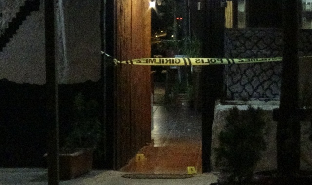 Diyarbakır&#039;da kafeye silahlı saldırı: 1 yaralı