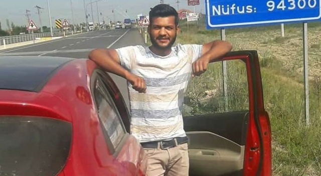 Elektrik akımı iki arkadaşı ayırdı Elektrik akımı iki arkadaşı ayırdı
