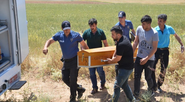 Feci kazada hayatını kaybeden vatandaşların kimlikleri belli oldu Feci kazada hayatını kaybeden vatandaşların kimlikleri belli oldu