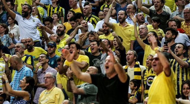 Fenerbahçeli basketbolseverler final maçında olacak