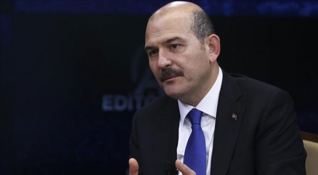 İçişleri Bakanı Soylu’nun helikopteri Gemlik’e acil iniş yaptı İçişleri Bakanı Soylu’nun helikopteri Gemlik’e acil iniş yaptı