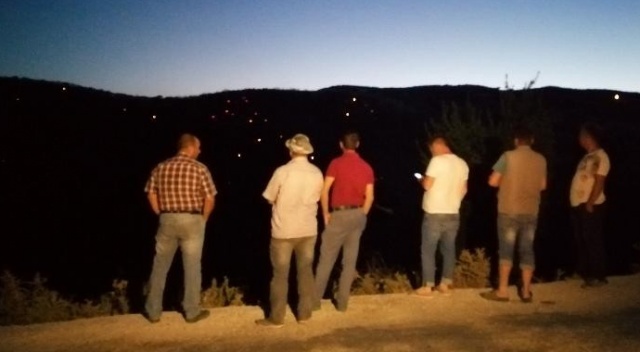 İzmir'de yaklaşık 20 hektar alan zarar gördü İzmir'de yaklaşık 20 hektar alan zarar gördü