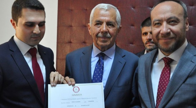 Keskin Belediye Başkanı Yıldırım mazbatasını aldı