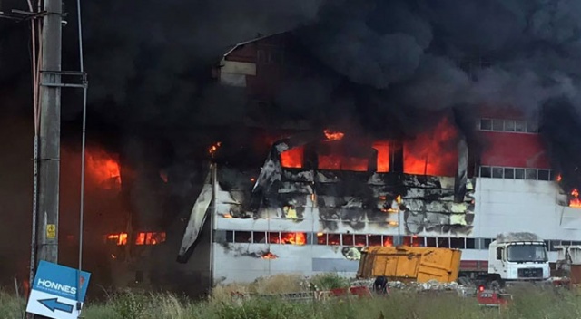 Kocaeli&#039;deki büyük yangından acı haber geldi: 4 kişi hayatını kaybetti