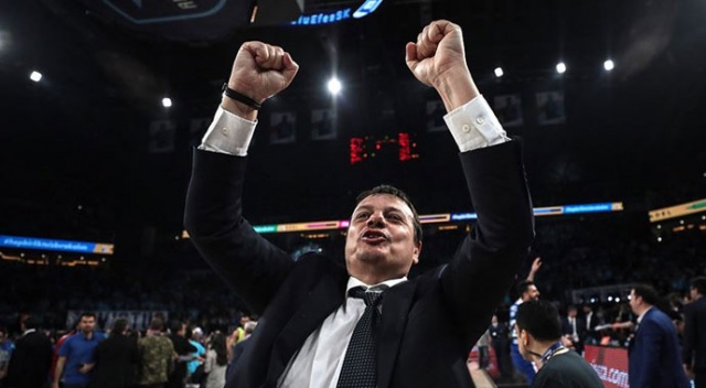 Potada başarının adı: Ergin Ataman Potada başarının adı: Ergin Ataman
