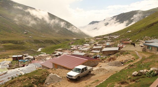 Rize’nin az bilinen doğa harikası Avusor Yaylası
