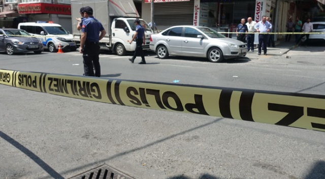 Sokak ortasında dehşet! Boşanmak üzere olduğu karısına kurşun yağdırdı