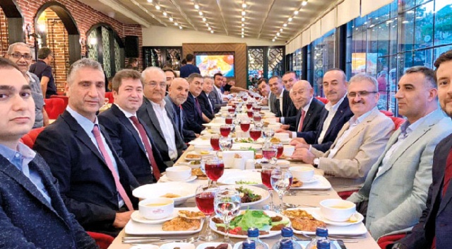 TFF’nin rengi Sarı-Kırmızı TFF’nin rengi Sarı-Kırmızı