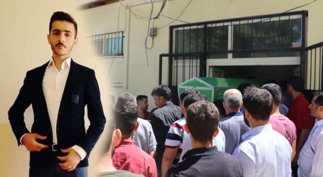 Tıra çarpan motosikletli hayatını kaybetti Tıra çarpan motosikletli hayatını kaybetti