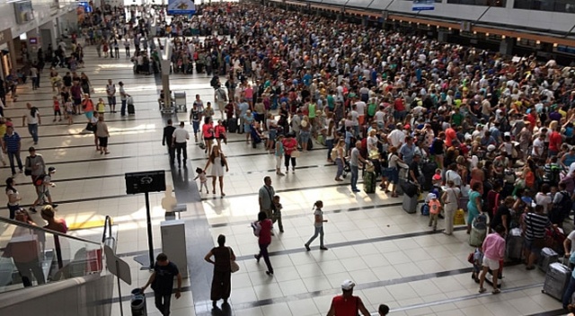 Türkiye’ye gelen turist internete de doyacak Türkiye’ye gelen turist internete de doyacak