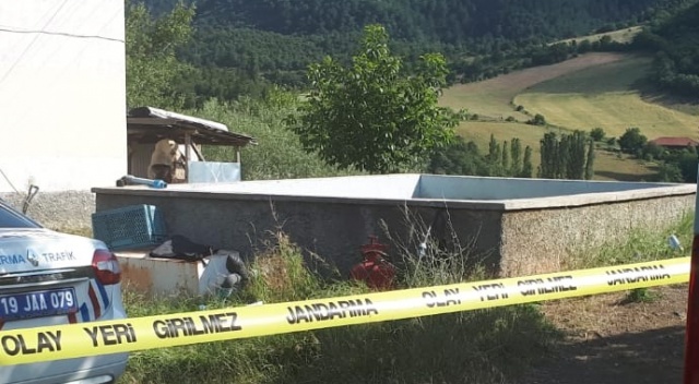 Yaşlı adam havuzda ölü bulundu Yaşlı adam havuzda ölü bulundu