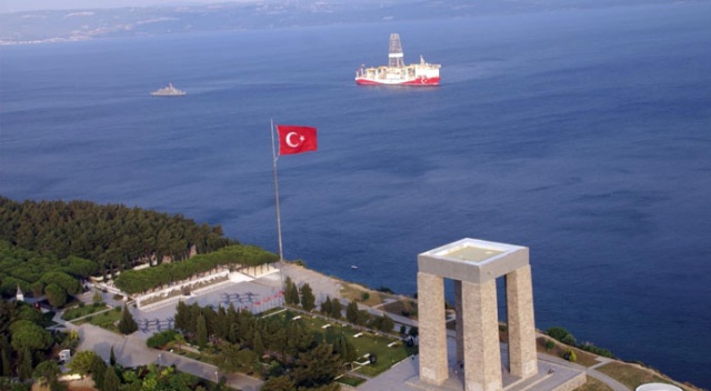Yavuz Çanakkale’yi geçti