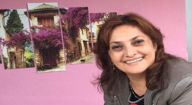 42 yaşındaki öğretmenin feci ölümü: Eşi ve çocuğu yaralandı