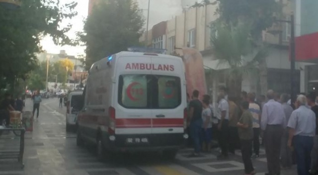 Adıyaman'da bıçaklı kavga: 2 yaralı Adıyaman'da bıçaklı kavga: 2 yaralı
