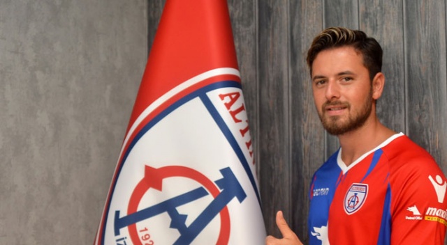 Altınordu’da ilk imza Engin Bekdemir’e Altınordu’da ilk imza Engin Bekdemir’e