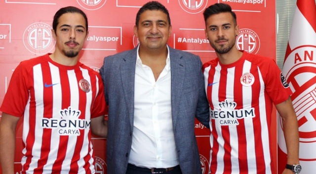 Antalyaspor’da 2 imza birden Antalyaspor’da 2 imza birden