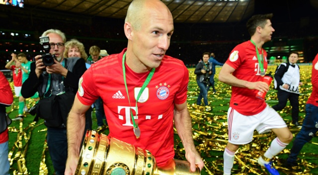 Arjen Robben, aktif futbol kariyerini noktaladı