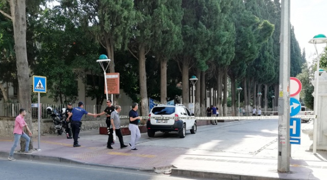 Askerlik şubesi yanında şüpheli çanta paniği