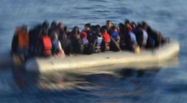 Ayvalık açıklarında 31 düzensiz göçmen yakalandı Ayvalık açıklarında 31 düzensiz göçmen yakalandı