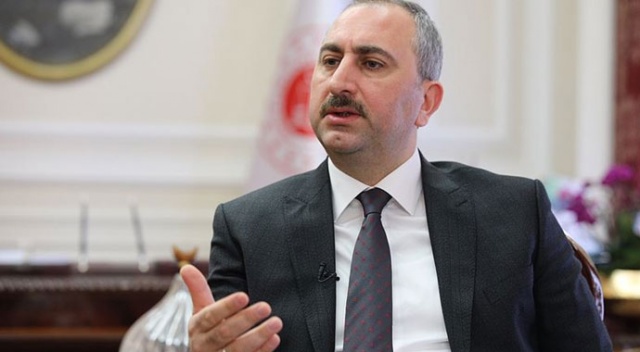 Bakan Gül: Hamile kadının bulunduğu araca saldırıyı hiçbir vicdan kabul edemez Bakan Gül: Hamile kadının bulunduğu araca saldırıyı hiçbir vicdan kabul edemez