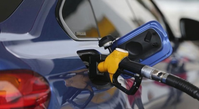 Benzinde 11-12 kuruş indirim bekleniyor Benzinde 11-12 kuruş indirim bekleniyor