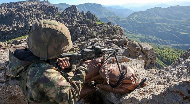 Bitlis'te 3 terörist etkisiz hale getirildi