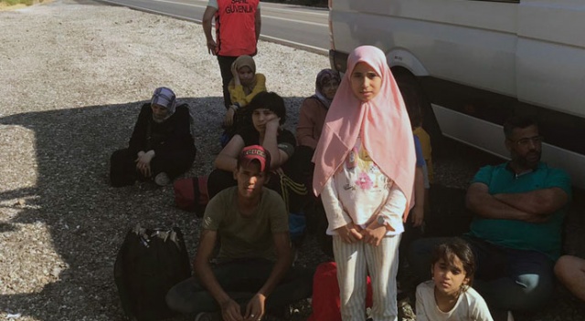 Datça’da 13 göçmen yakalandı Datça’da 13 göçmen yakalandı