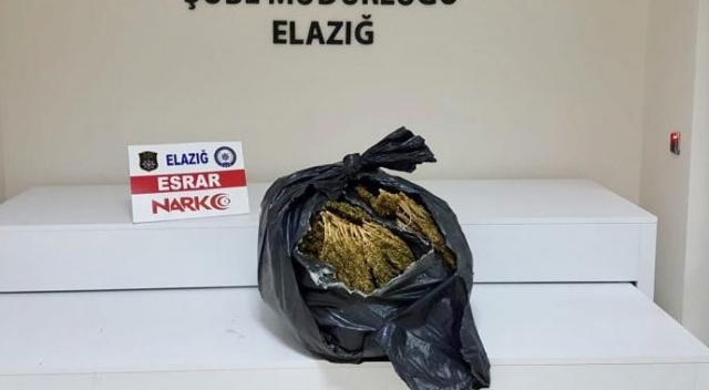 Elazığ’da huzur uygulamasında 9,5 kilo esrar ele geçirildi