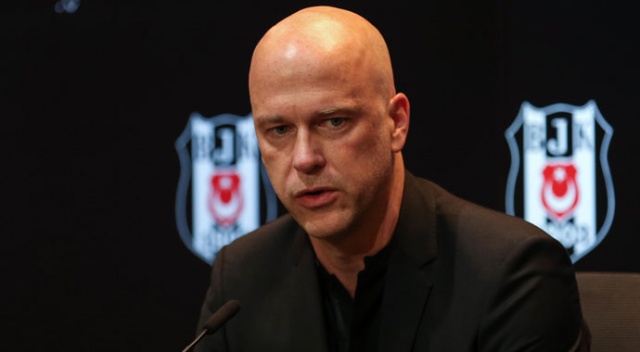 Fabian Ernst Beşiktaş'a geri döndü Fabian Ernst Beşiktaş'a geri döndü