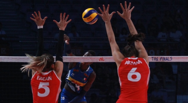 Filenin Sultanları dünyanın en iyi 4 takımı arasında
