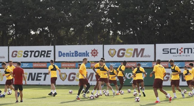 Galatasaray&#039;ın kamp kadrosu belli oldu