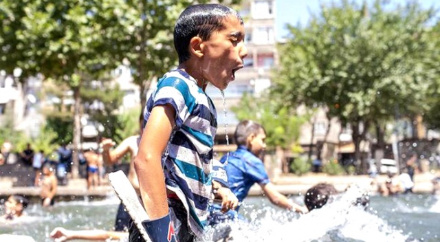 Güneydoğu'da 'Eyyam-ı bahur' sıcakları başladı Güneydoğu'da 'Eyyam-ı bahur' sıcakları başladı