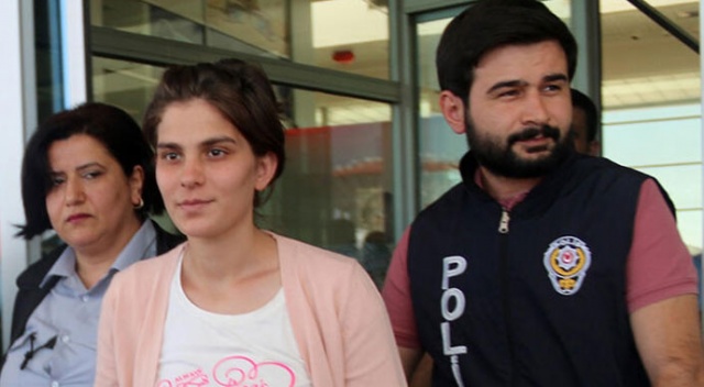Herkesi atlattığını sanıyordu! Hareketleri onu ele verdi... Herkesi atlattığını sanıyordu! Hareketleri onu ele verdi...